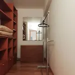 Indipendente A Due Passi Dal Centro Апартаменты *
