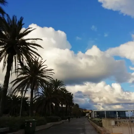 Lägenhet Indipendente A Due Passi Dal Centro *